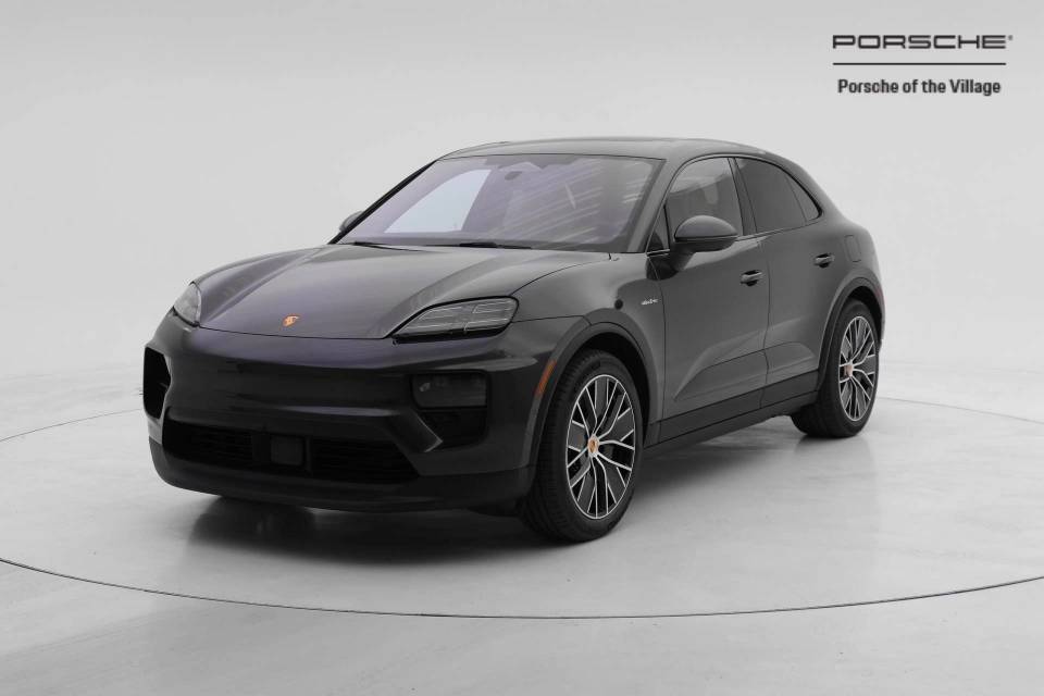 2025 Porsche Macan S