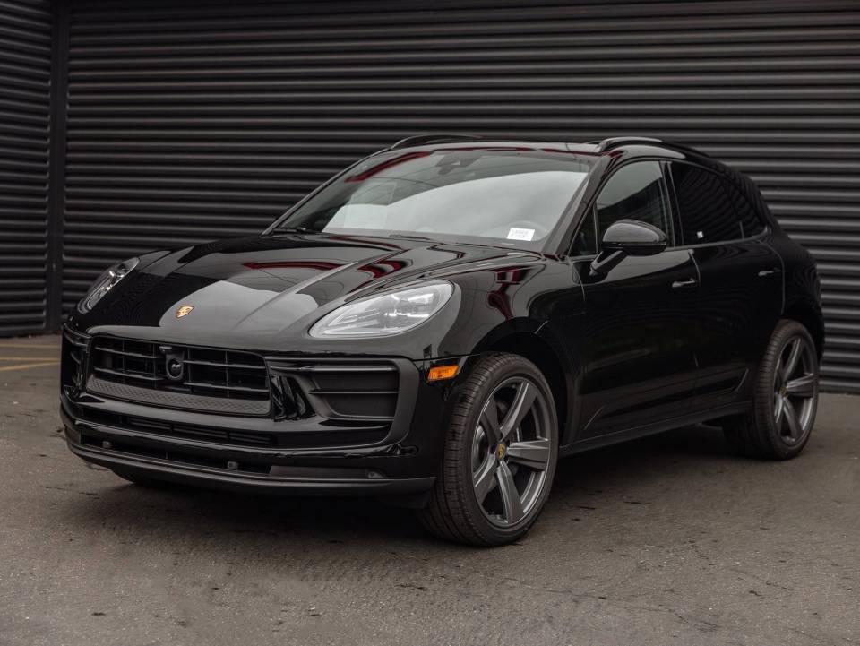 2026 Porsche Macan