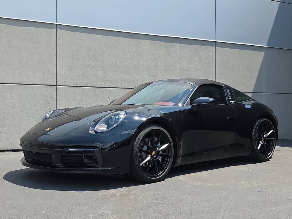 2024 Porsche 911 Targa 4