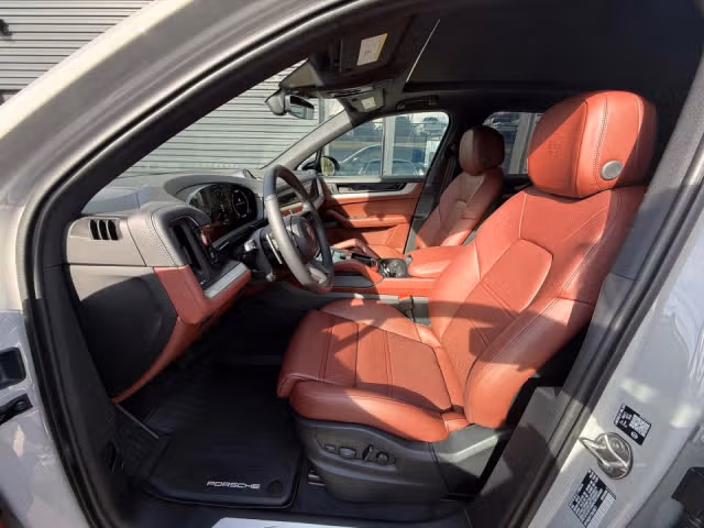 2026 Porsche Cayenne E-Hybrid - Photo 34