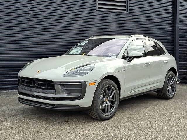 2026 Porsche Macan T
