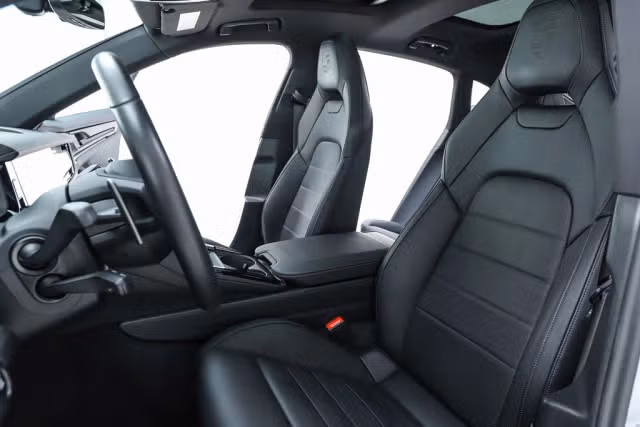 2025 Porsche Panamera Base - Photo 34