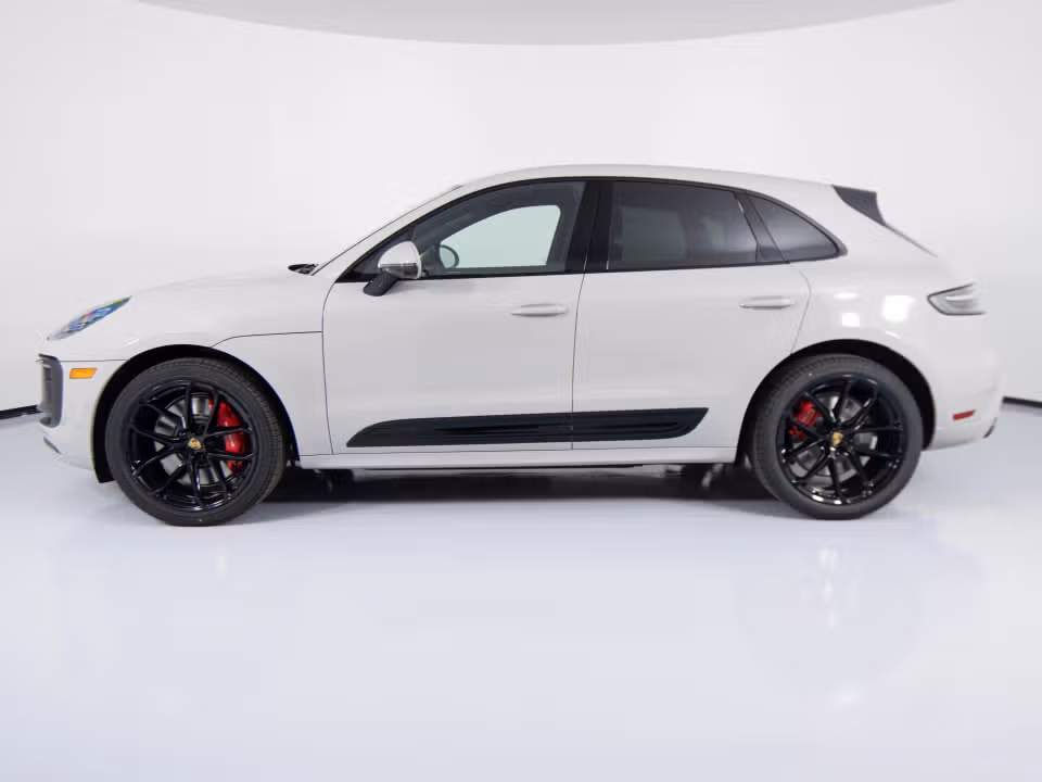 2026 Porsche Macan GTS - Photo 11