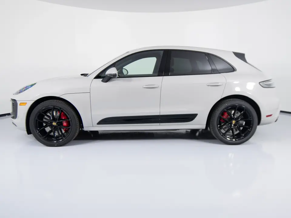2026 Porsche Macan GTS - Photo 15