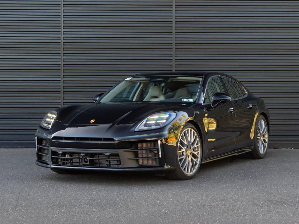 2026 Porsche Panamera