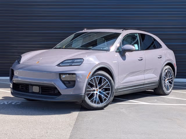 Used 2026 Porsche Macan Base with VIN WP1AD2XA4TL075253 for sale in Thousand Oaks, CA