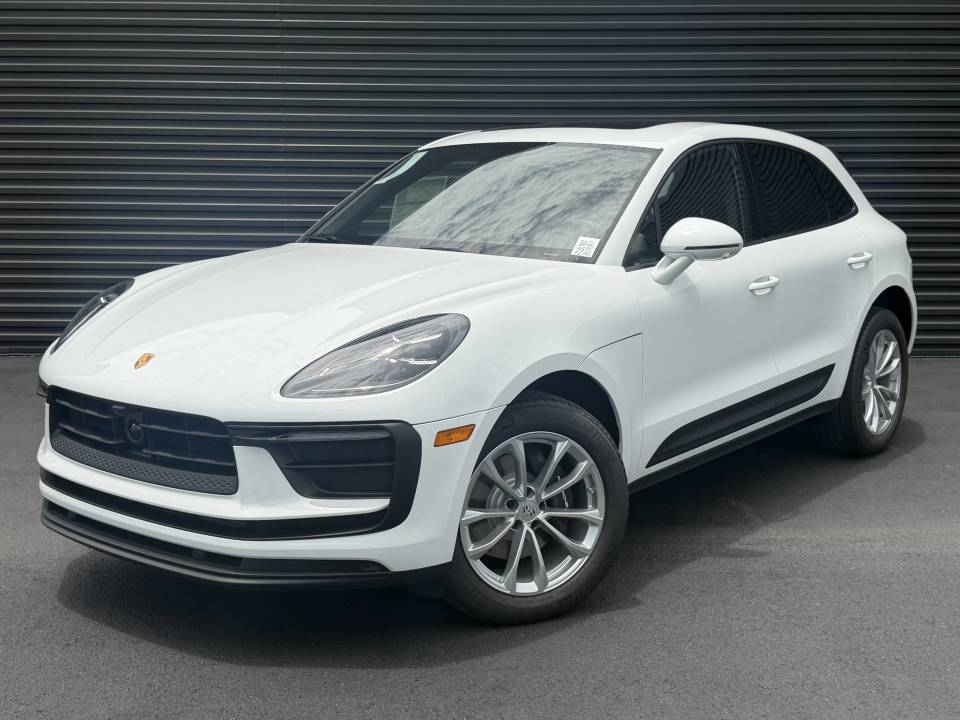 2026 Porsche Macan