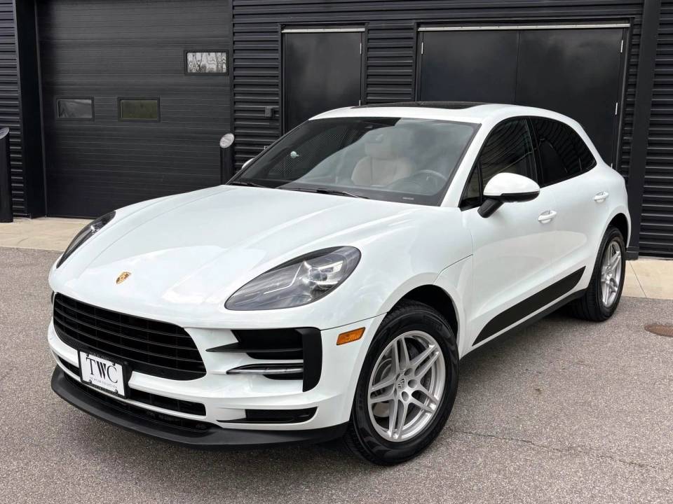 2020 Porsche Macan Base