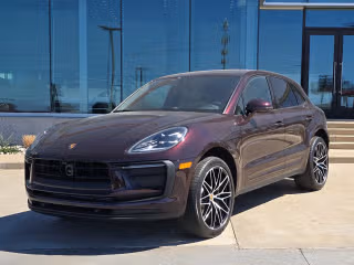 2026 Porsche Macan's photo