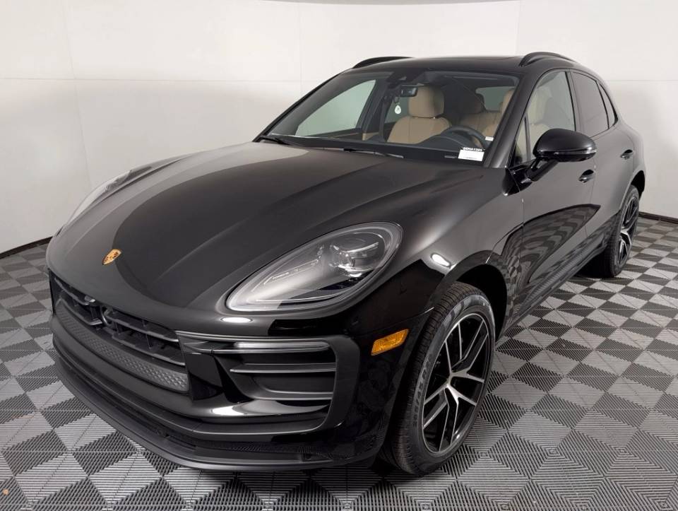 2026 Porsche Macan
