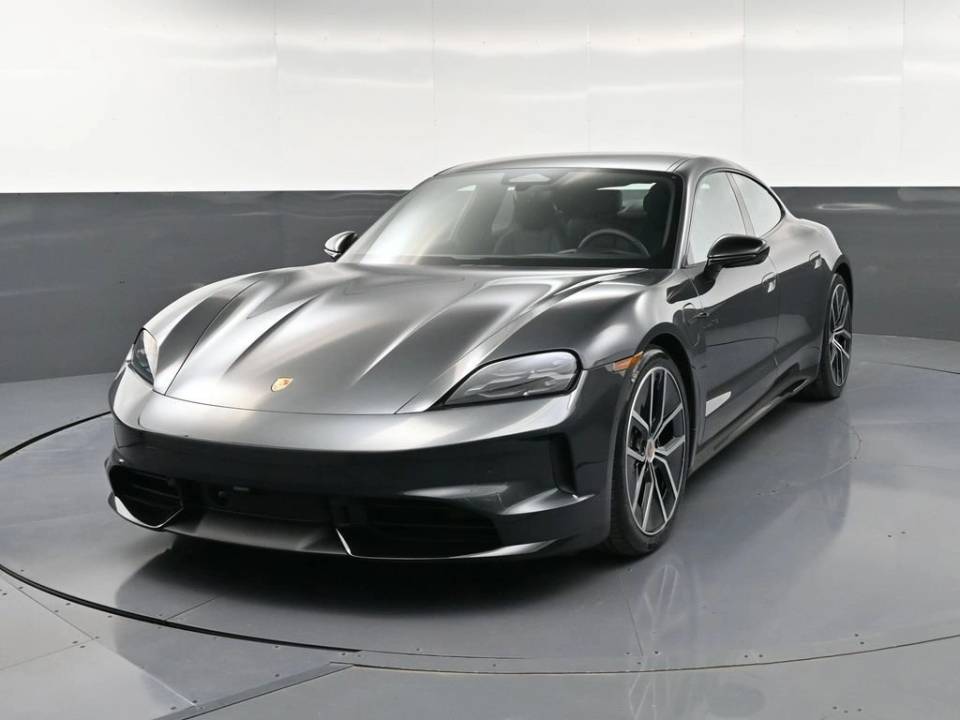2026 Taycan 4 Black Edition listing photo