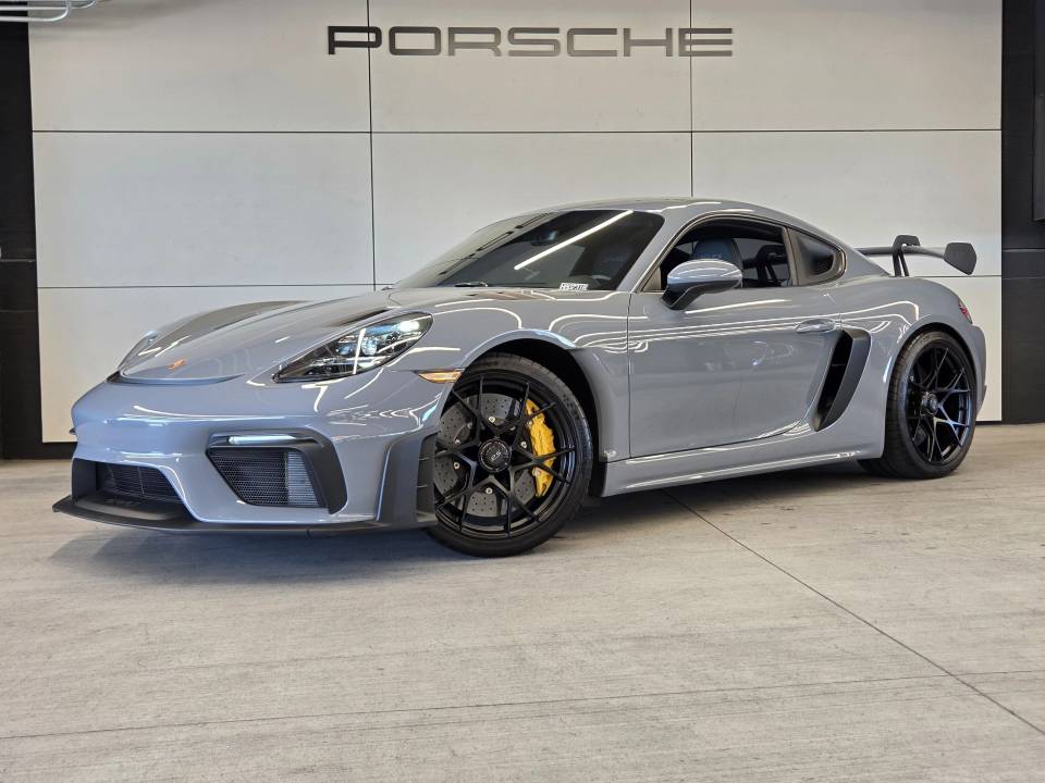 2023 Porsche 718