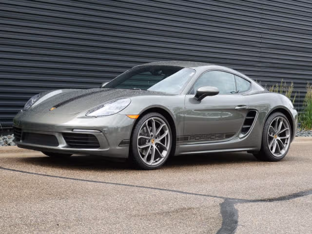 Used 2024 Porsche 718 Base with VIN WP0AA2A81RK255548 for sale in Saint Paul, Minnesota