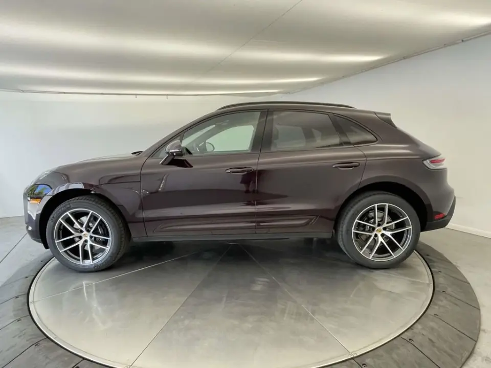 2026 Porsche Macan Base - Photo 15