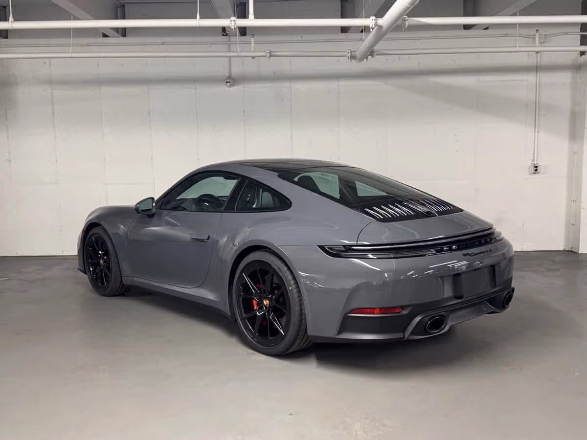 2026 Porsche 911 S - Photo 20