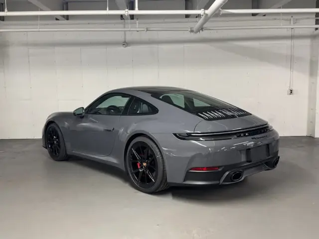 2026 Porsche 911 S - Photo 22