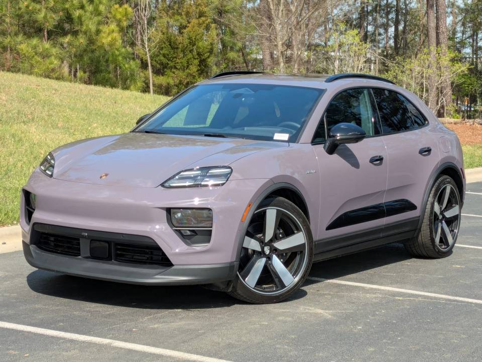 2025 Porsche Macan S