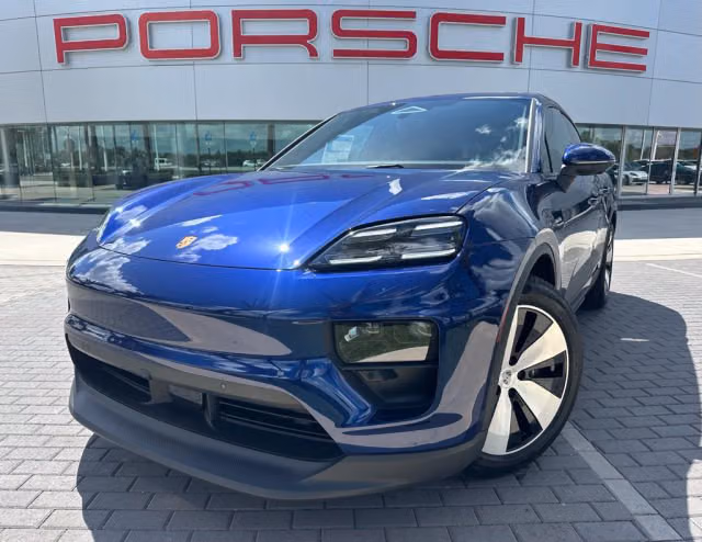 Used 2026 Porsche Macan Base with VIN WP1AD2XAXTL075595 for sale in Davie, FL
