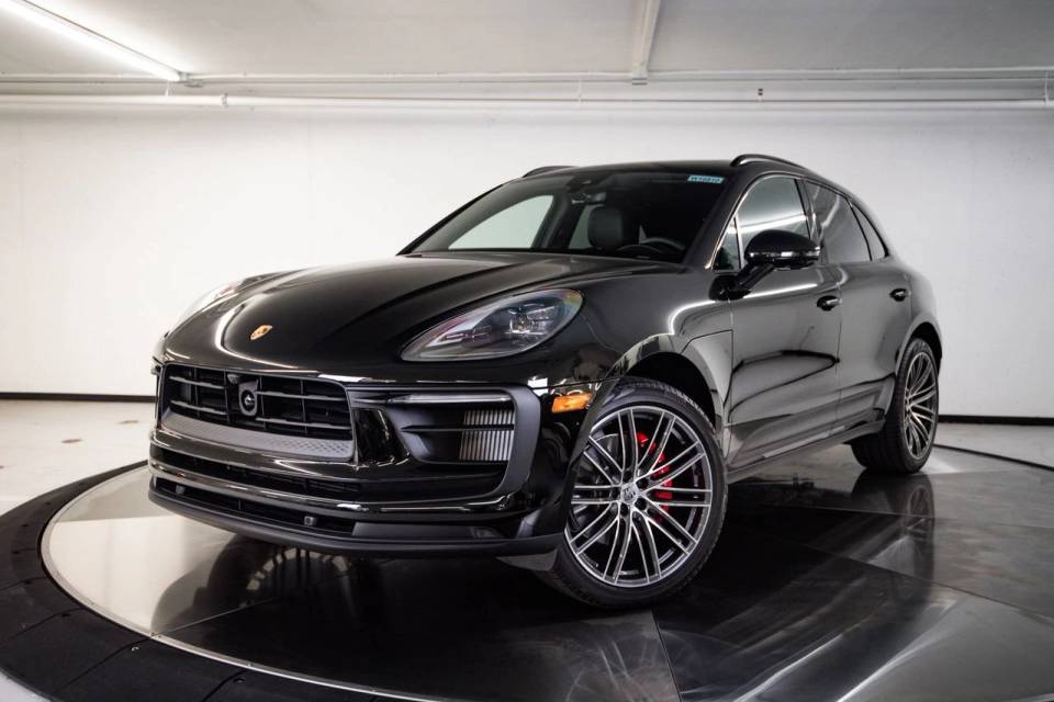 2026 Porsche Macan S