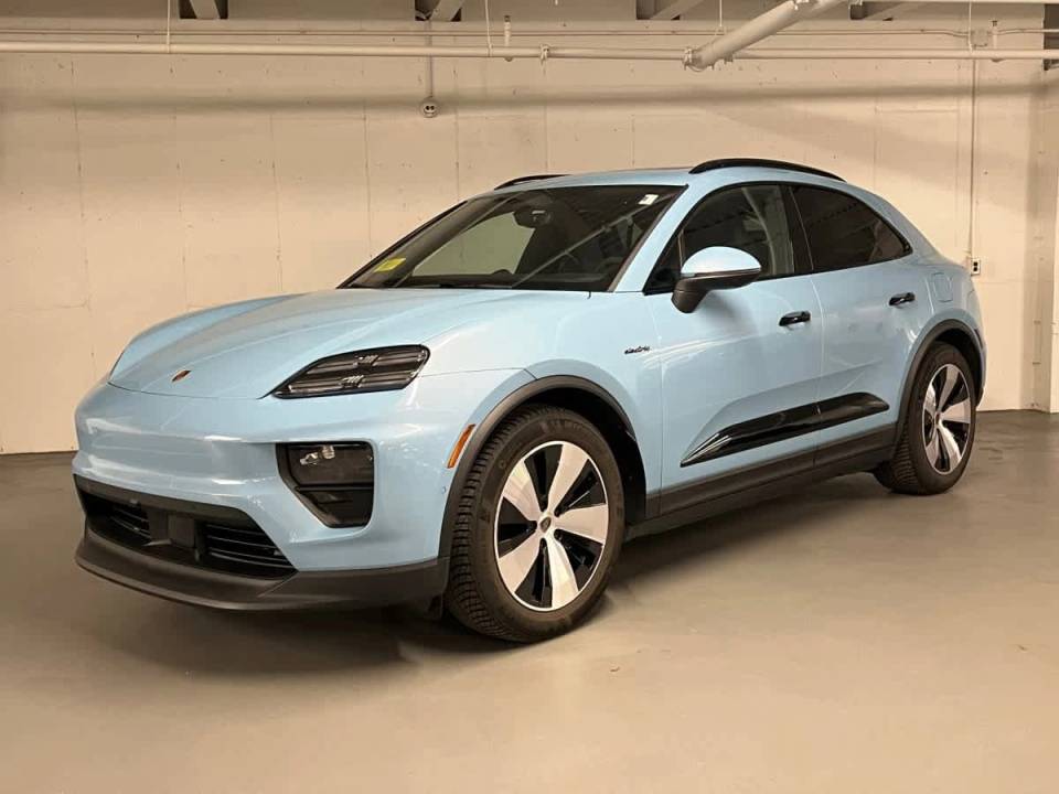2024 Porsche Macan Base