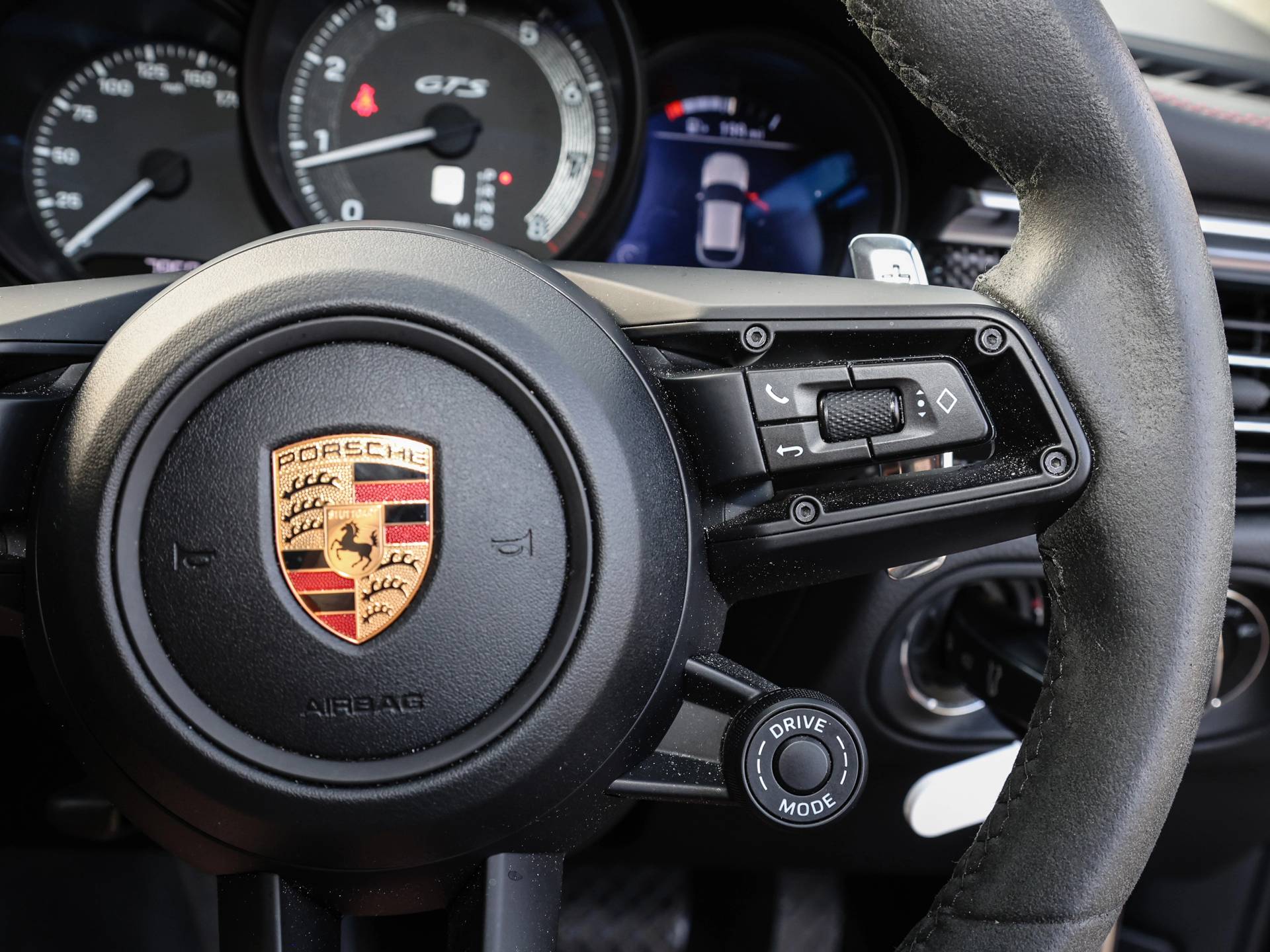 Macan GTS, photo 28 of 28