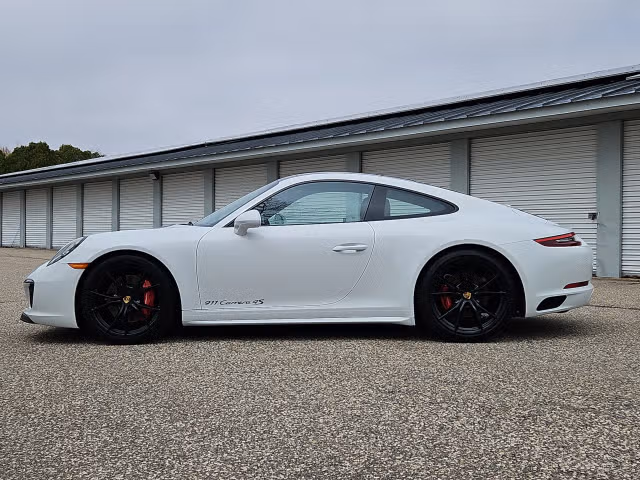 2018 Porsche 911 S - Photo 10