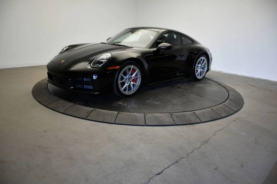 2026 Porsche 911 4S
