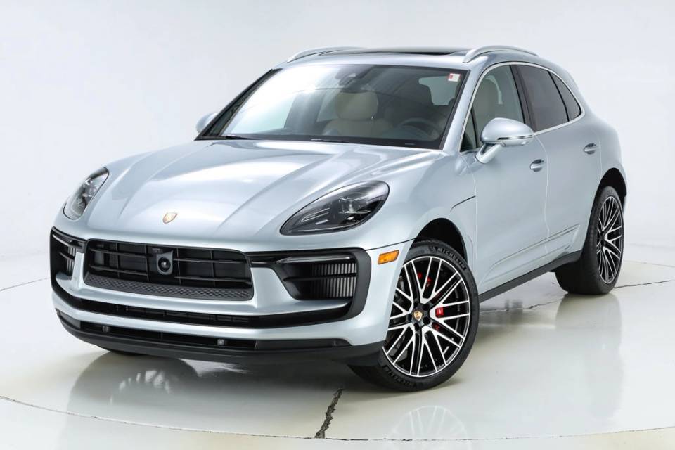 2026 Porsche Macan