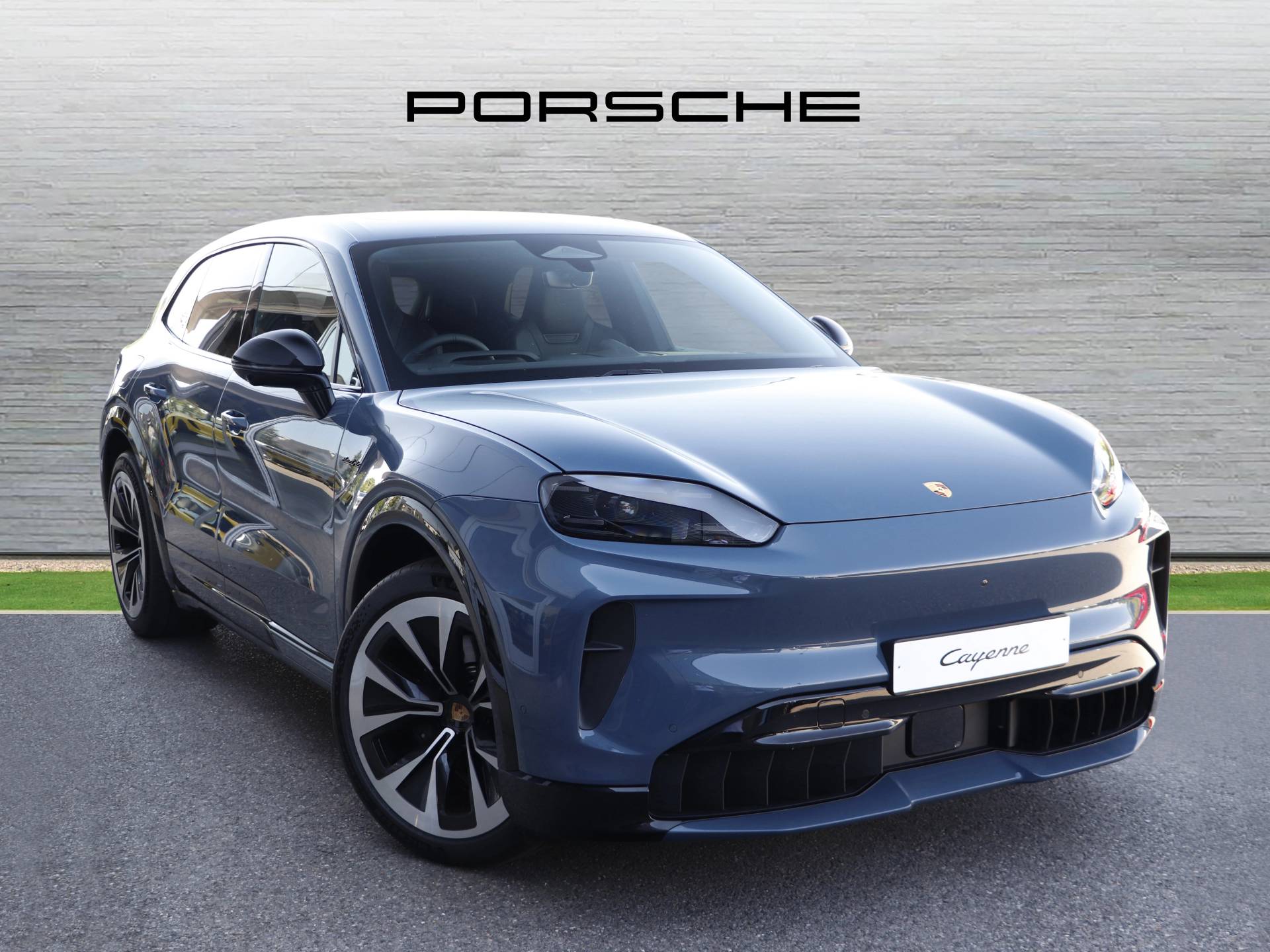 Cayenne Electric, photo 1 of 43