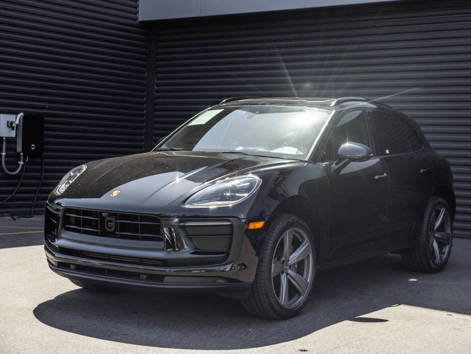 2026 Porsche Macan