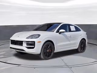2026 Porsche Cayenne S's photo