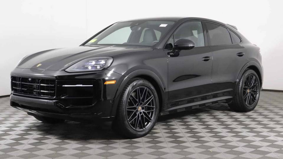 2025 Porsche Cayenne Coupe