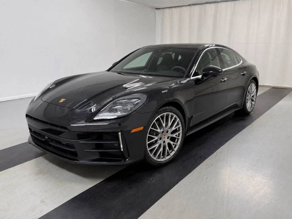 2026 Porsche Panamera