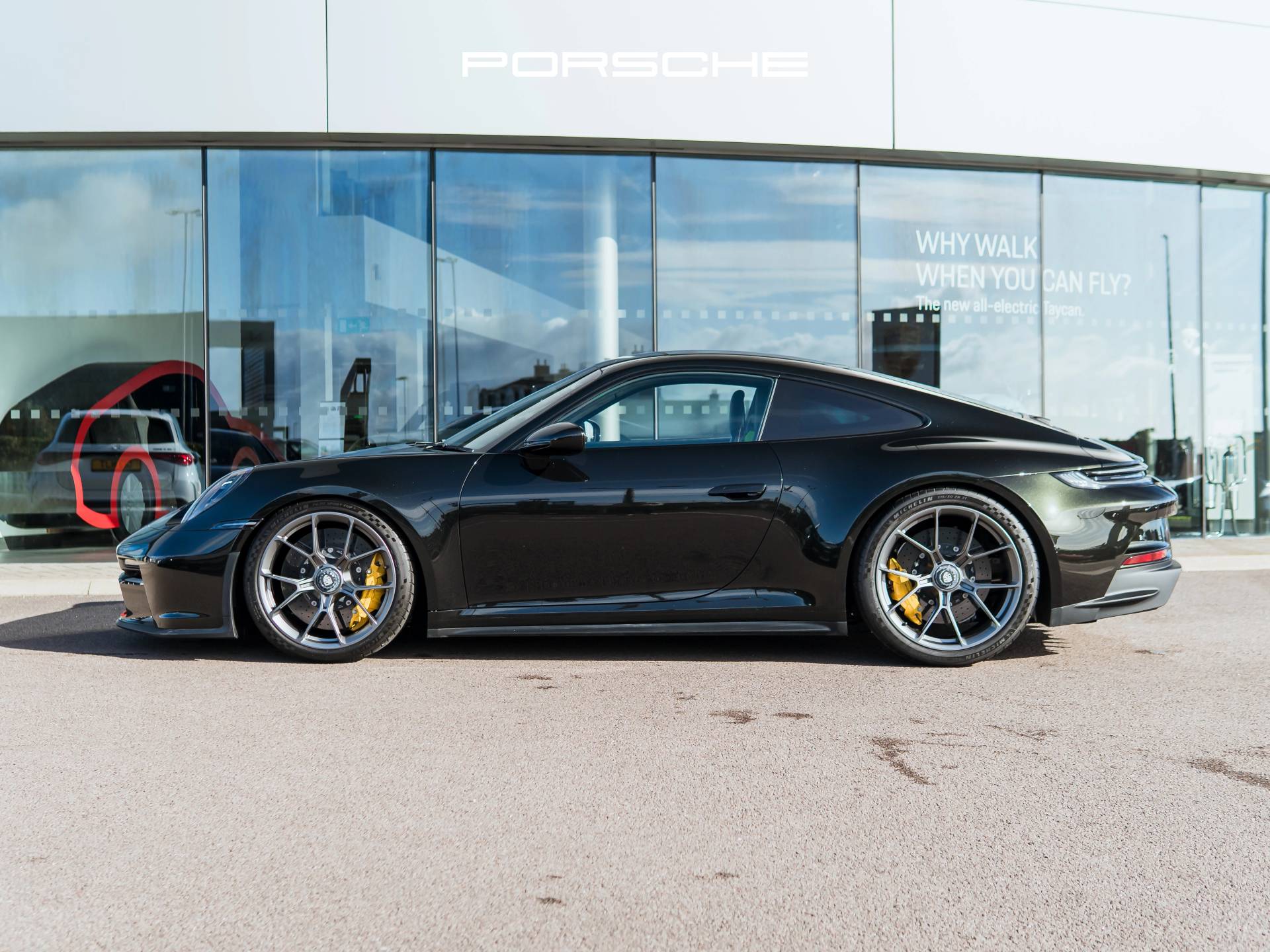 911 GT3 Touring, photo 2 of 48