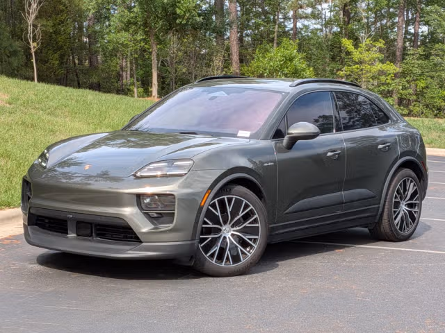 Used 2025 Porsche Macan Base with VIN WP1AD2XA0SL075782 for sale in Durham, NC