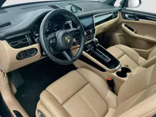 2025 Porsche Macan Base - Photo 29