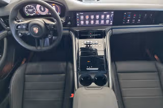 2025 Porsche Panamera Base - Photo 25