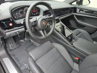 2026 Porsche Panamera Base - Photo 29