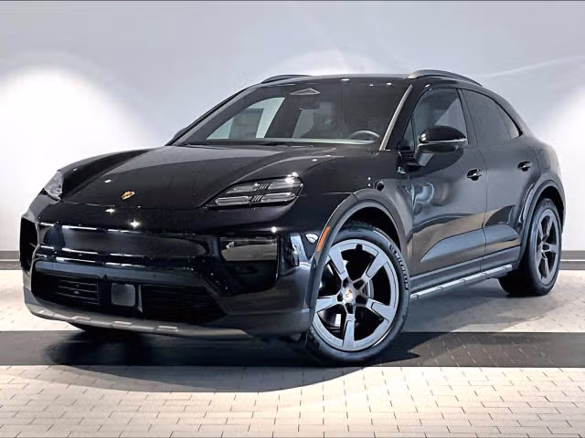 Used 2026 Porsche Macan Base with VIN WP1AA2XA5TL000215 for sale in Sacramento, CA