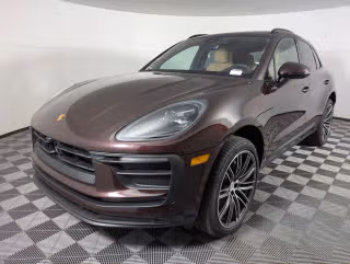 2026 Porsche Macan's photo
