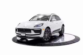 2026 Porsche Macan's photo