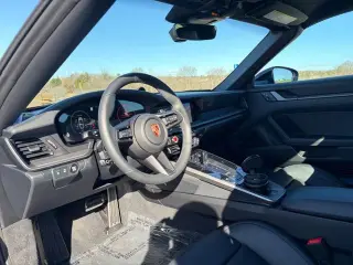 2026 Porsche 911 S - Photo 29