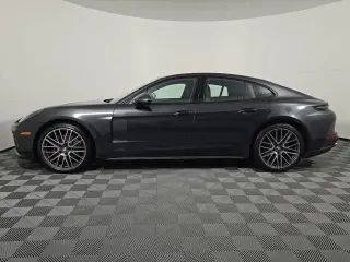 2026 Porsche Panamera Base - Photo 13