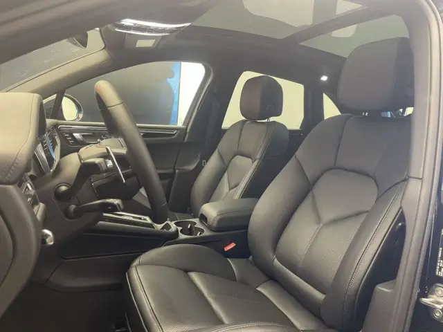2026 Porsche Macan S - Photo 38