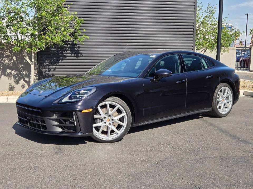 2025 Porsche Panamera