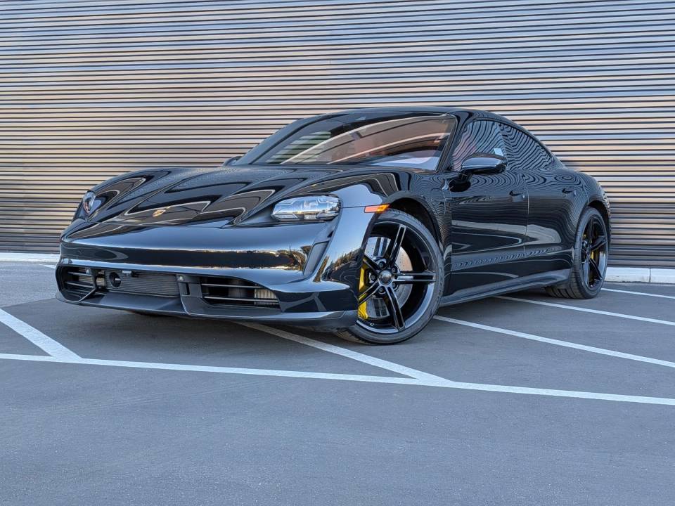2021 Porsche Taycan Turbo S