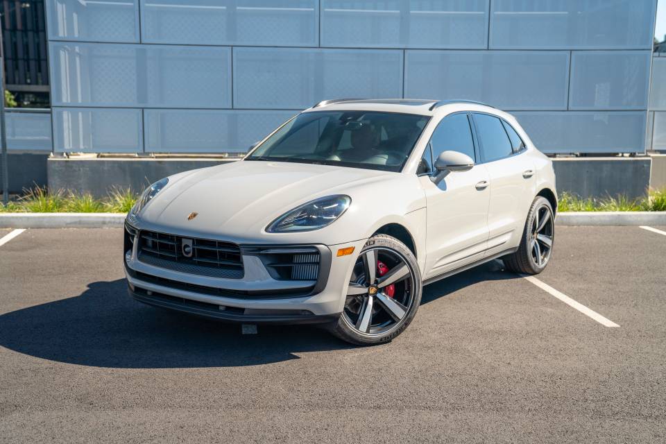 2026 Porsche Macan