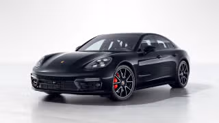 2023 Porsche Panamera GTS's photo