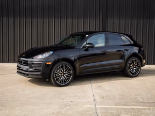 2026 Porsche Macan's photo