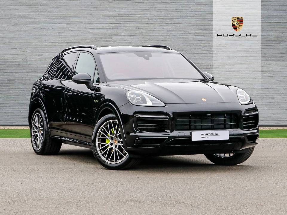 Buy PreOwned Porsche Cayenne EHybrid Platinum Edition at Porsche